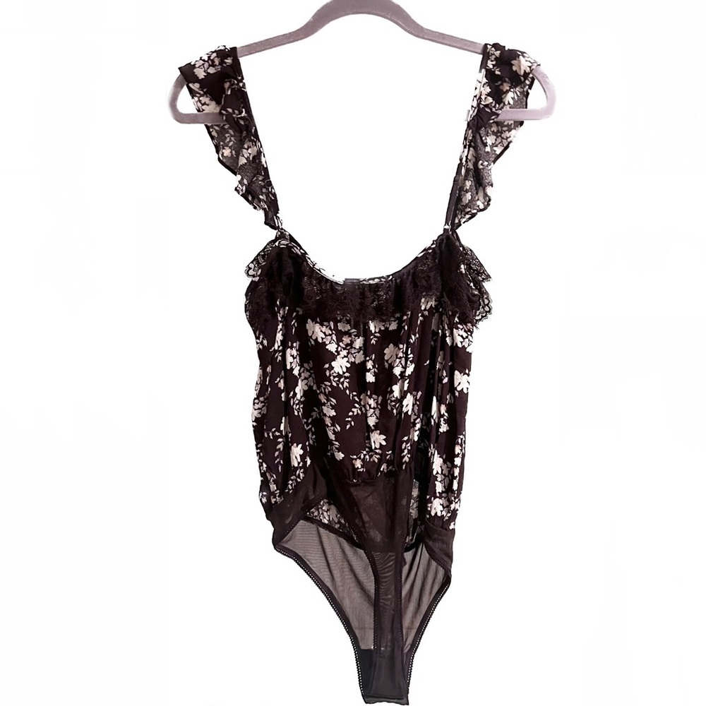 NEW FREE PEOPLE FLORAL PRINT BODYSUIT - Picture 3 of 3